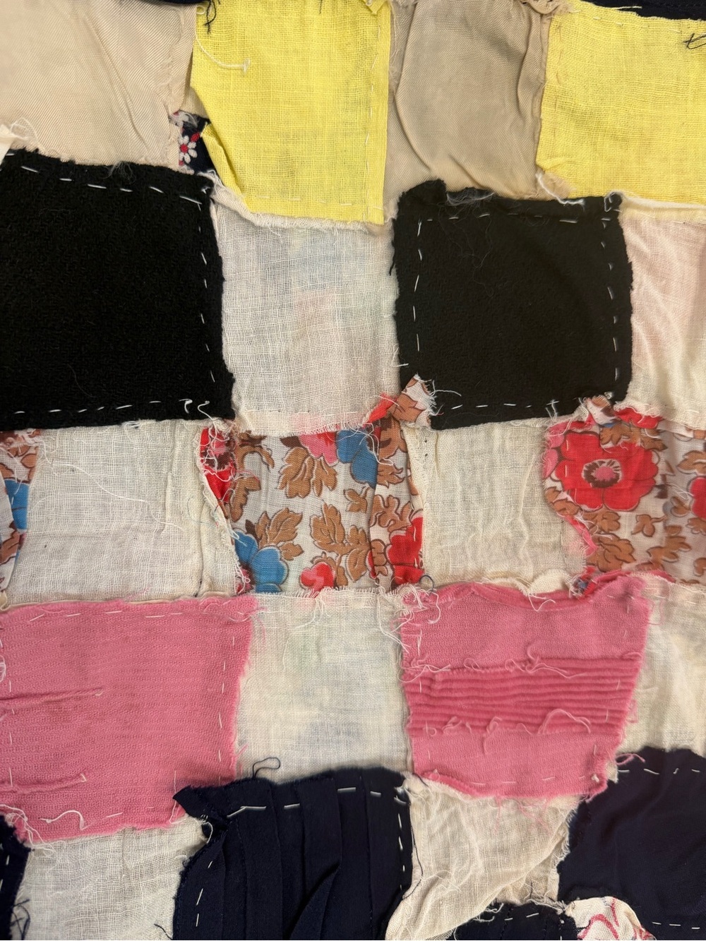 VTG Hand-Stitched Postage Stamp Quilt Topper Feedsack Fabric Scrap Mosaic 58x72" - Picture 8 of 10